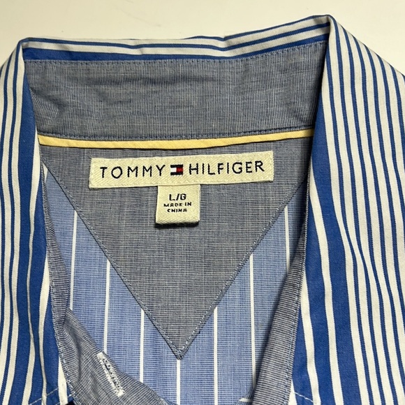TOMMY HILFIGER || Women’s Striped Shirt. Sz. L - Picture 7 of 9